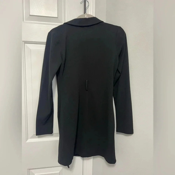 Black A’gaci Jacket - Picture 4 of 4